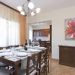 In With Kitchen Appartamento Pola